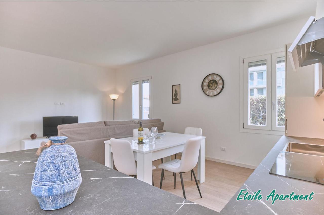 Casa Monique Apartments 데센자노델가르다 외부 사진