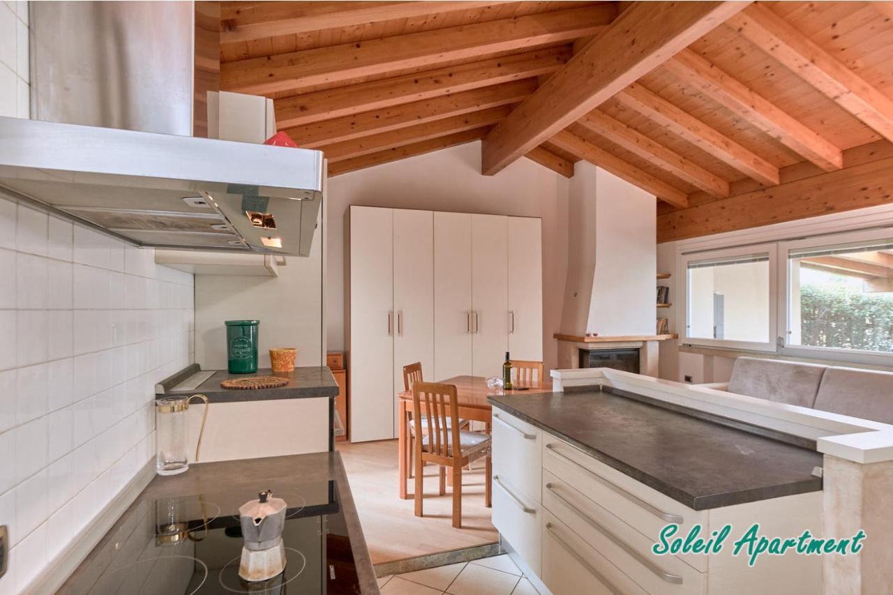 Casa Monique Apartments 데센자노델가르다 외부 사진