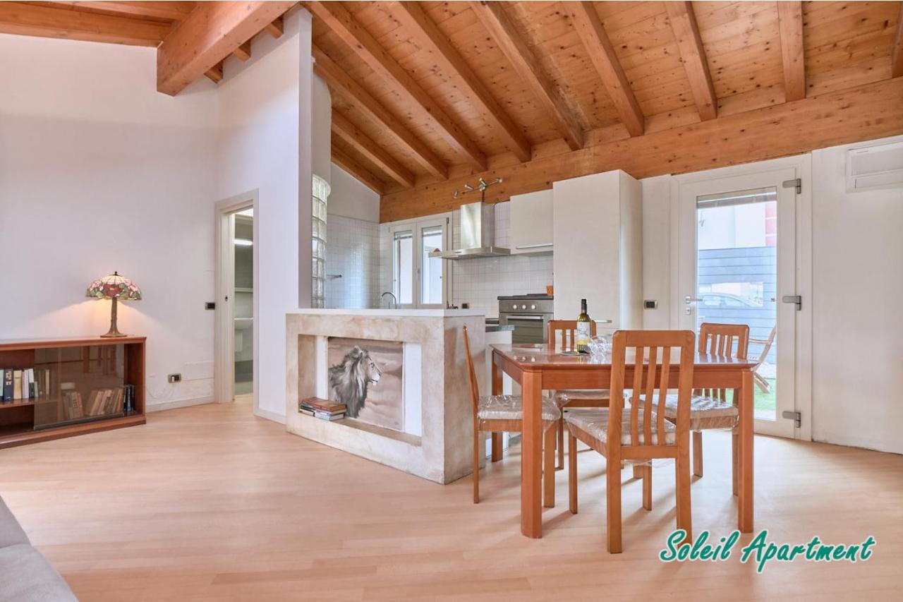 Casa Monique Apartments 데센자노델가르다 외부 사진