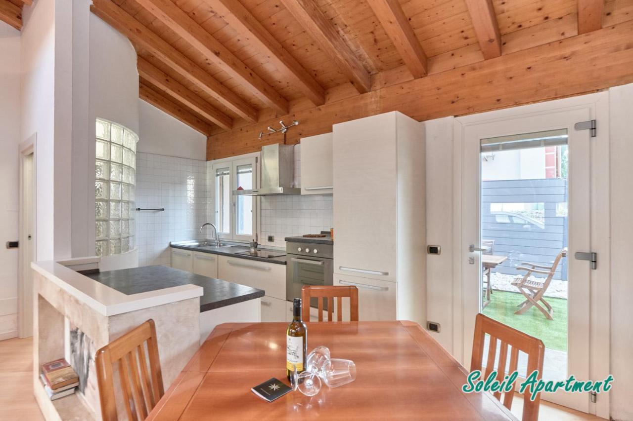 Casa Monique Apartments 데센자노델가르다 외부 사진