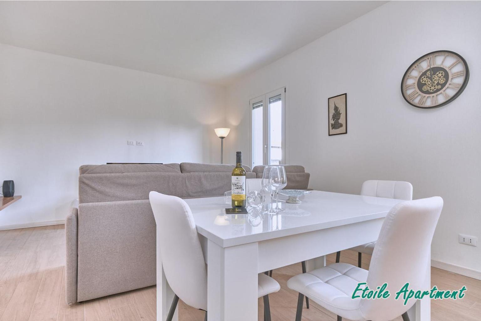 Casa Monique Apartments 데센자노델가르다 외부 사진