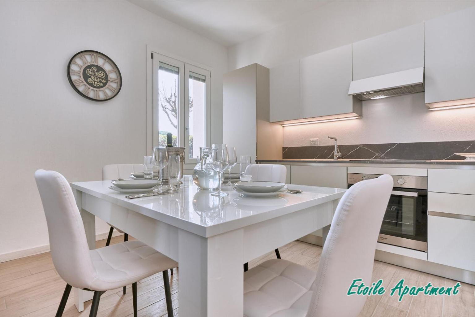 Casa Monique Apartments 데센자노델가르다 외부 사진